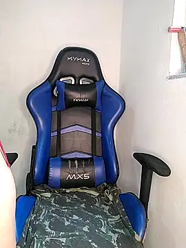 Rafaelayamazaki online show from 10.01.25