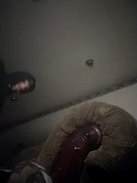 Snapshot of Cushington chatting on 12.01.25 Cushington online show from 12.01.25