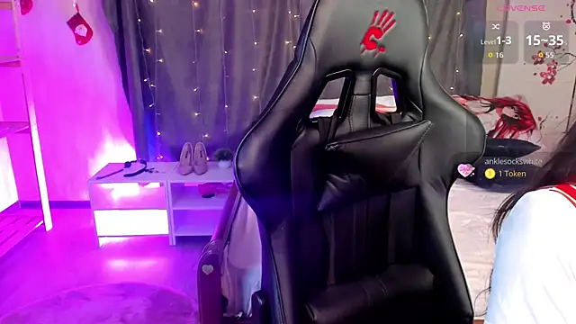 Snapshot of Michel_Momsen chatting on 03.20.26 Michel Momsen online show from 03.20.26