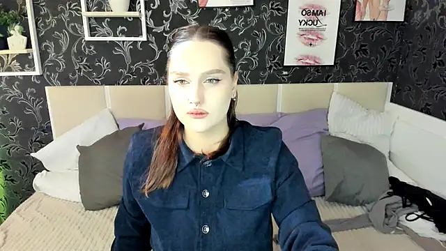 SofiaLovelyC online show from 05.05.26