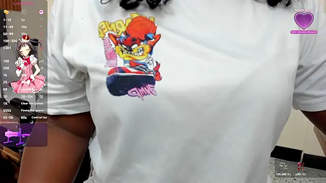 Snapshot of Cristale69 chatting on 12.30.24 Cristale69 online show from 12.30.24