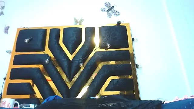 Helennahot online show from 02.20.25