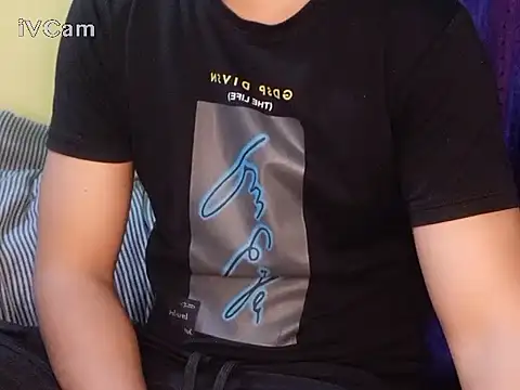 Snapshot of felix_dion chatting on 01.05.25 felix dion online show from 01.05.25