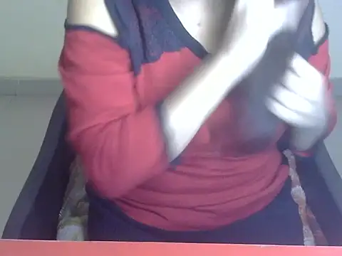 Snapshot of Lusty_Wife1 chatting on 12.01.24 Lusty Wife1 online show from 12.01.24