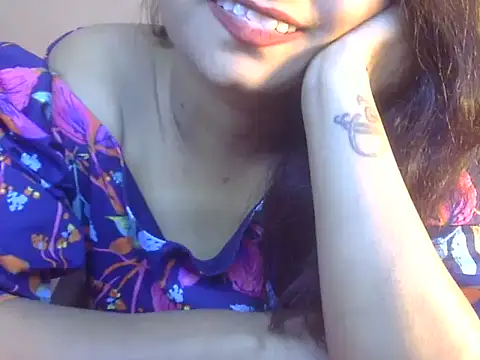 Snapshot of Lusty_Wife1 chatting on 02.01.25 Lusty Wife1 online show from 02.01.25