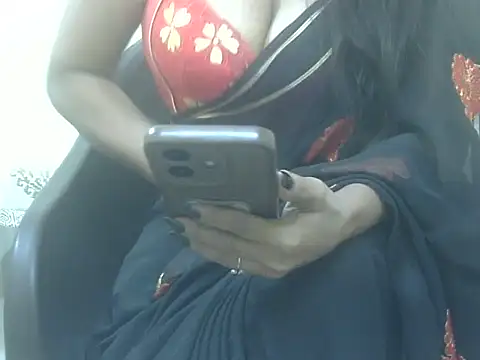 Snapshot of Lusty_Wife1 chatting on 11.09.25 Lusty Wife1 online show from 11.09.25