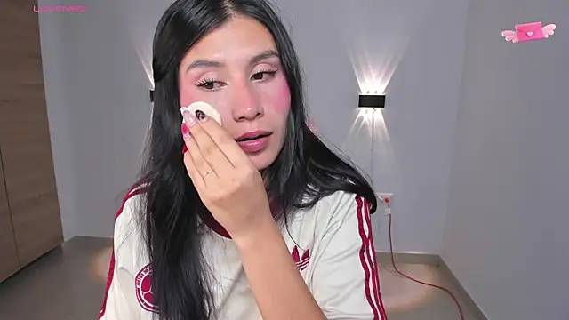 emily villamil online show from 03.20.25