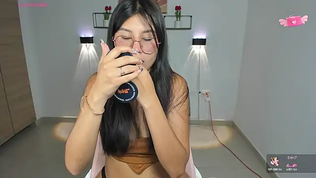 emily villamil online show from 10.20.25