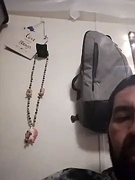 Snapshot of nvus1 chatting on 12.02.25 nvus1 online show from 12.02.25