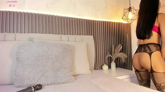 SHANONCLARK online show from 11.16.25