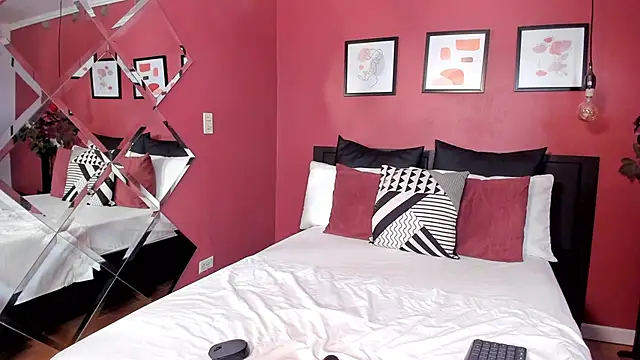 Snapshot of bhritany_brow chatting on 01.15.25 bhritany brow online show from 01.15.25