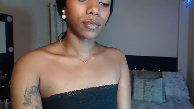 Snapshot of bhritany_brow chatting on 01.16.25 bhritany brow online show from 01.16.25