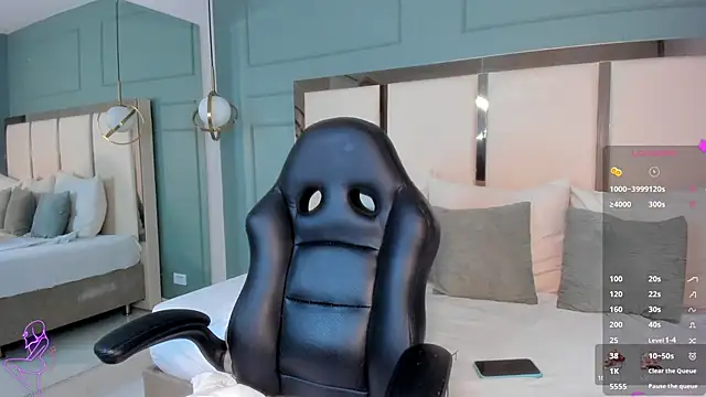 Snapshot of bhritany_brow chatting on 01.26.25 bhritany brow online show from 01.26.25