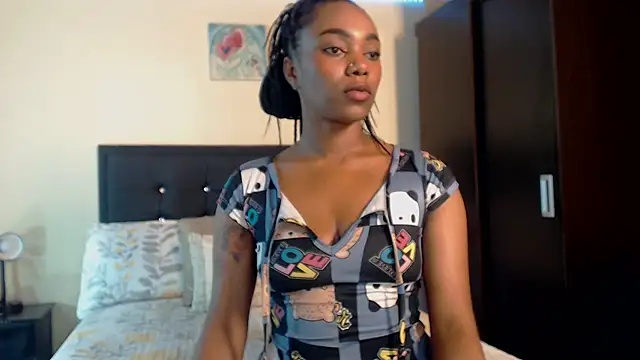 Snapshot of bhritany_brow chatting on 03.01.25 bhritany brow online show from 03.01.25