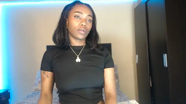 Snapshot of bhritany_brow chatting on 03.23.25 bhritany brow online show from 03.23.25