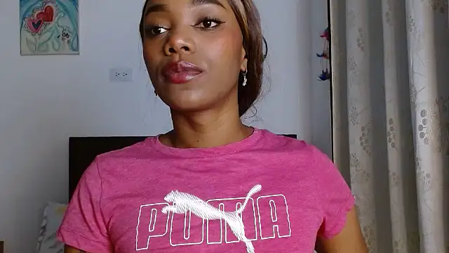 Snapshot of bhritany_brow chatting on 09.24.25 bhritany brow online show from 09.24.25