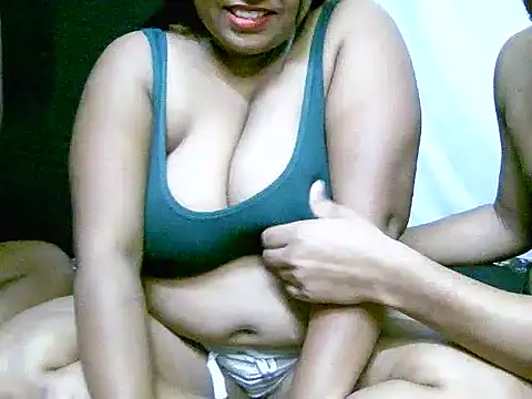 flamingoss online show from 01.04.25