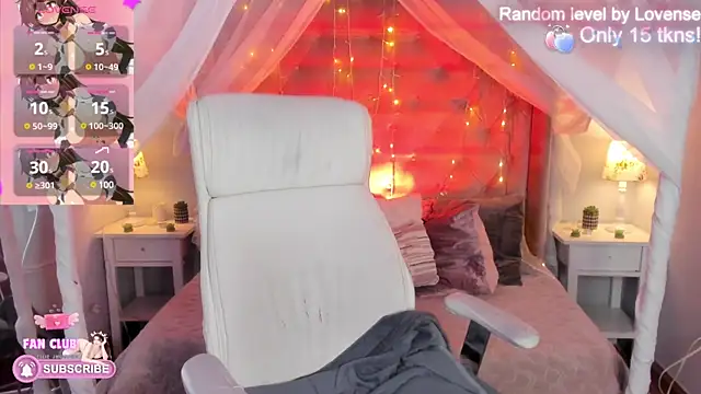 Ellie Jhonson   online show from 01.11.25