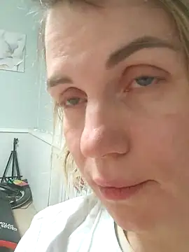 Linda Gregory online show from 02.26.25