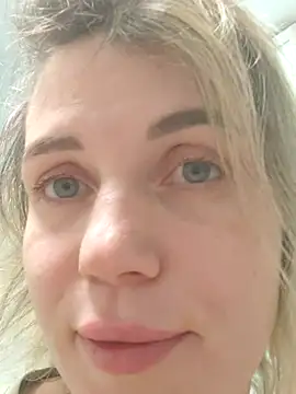 Linda Gregory online show from 03.05.25