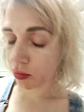 Linda Gregory online show from 11.03.25