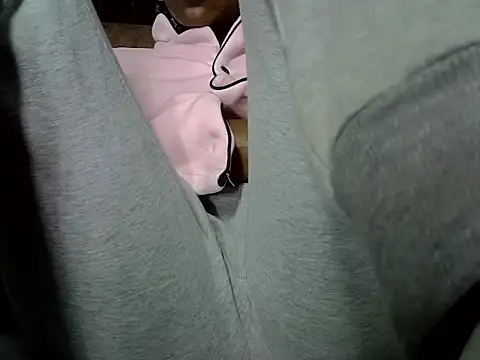 Snapshot of AurelAda chatting on 02.19.26 AurelAda online show from 02.19.26