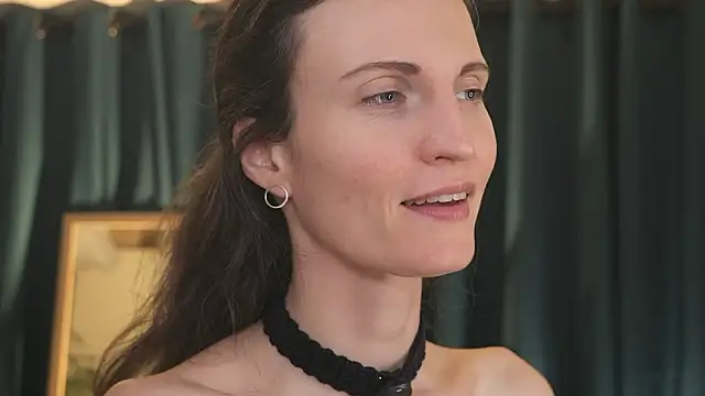 yulladao online show from 03.26.26