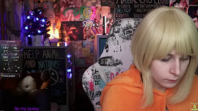 Snapshot of ShiroiFubuki chatting on 01.25.25 ShiroiFubuki online show from 01.25.25