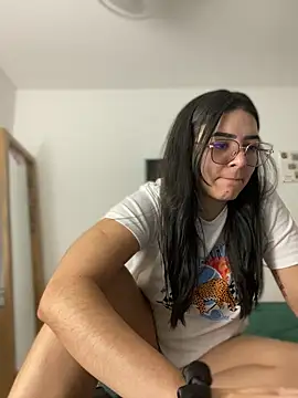 Lia flowers online show from 01.21.25