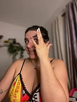 Lia flowers online show from 01.29.25