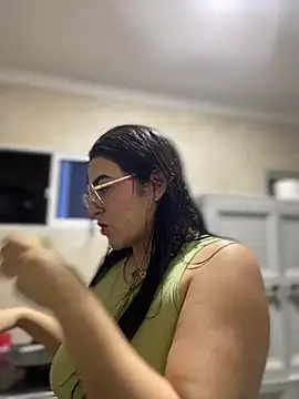 Lia flowers online show from 03.08.25