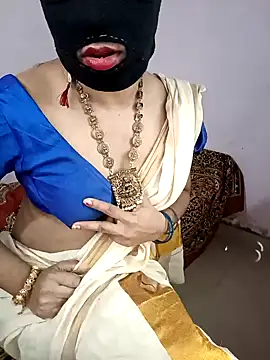 Snapshot of Mallu-Gayathri_Arun chatting on 02.22.25 Mallu-Gayathri Arun online show from 02.22.25