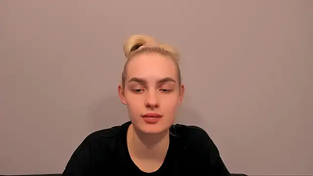 OliviaKisss online show from 02.22.26
