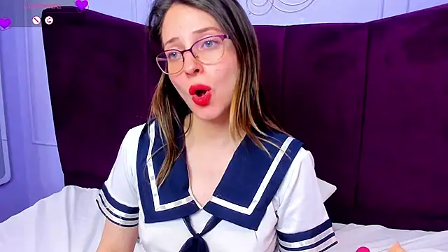 Snapshot of AmbeerWood_ chatting on 03.08.25 AmbeerWood online show from 03.08.25