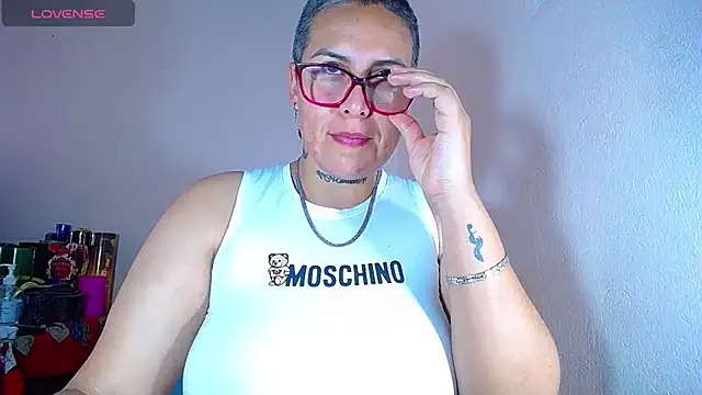 Yessi rousse online show from 12.26.24