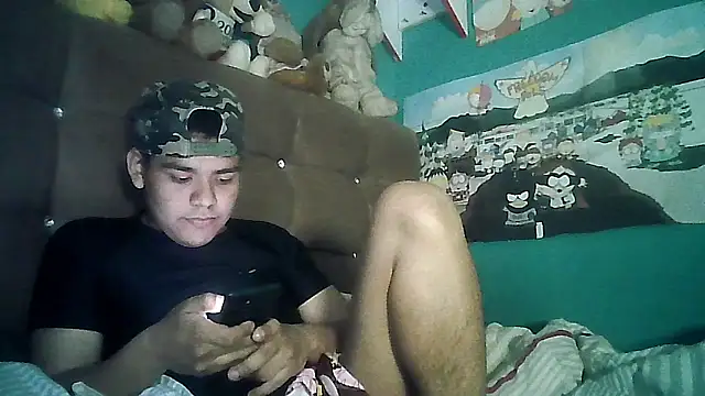 Snapshot of Valesh20 chatting on 10.02.25 Valesh20 online show from 10.02.25