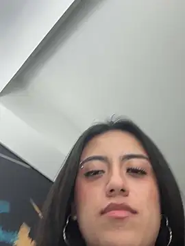 Rebeca jones online show from 03.06.25