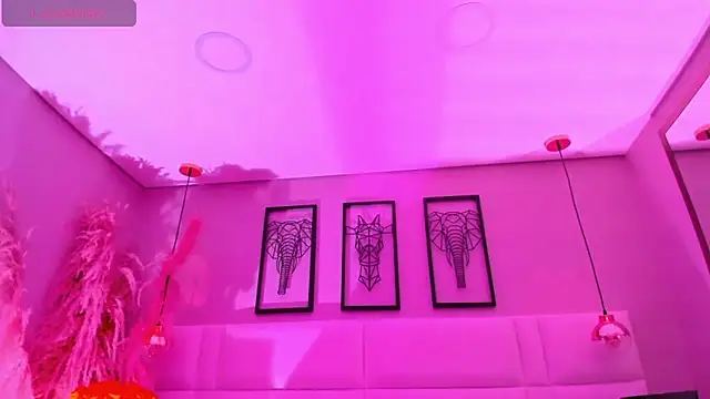 Rebeca jones online show from 10.10.25