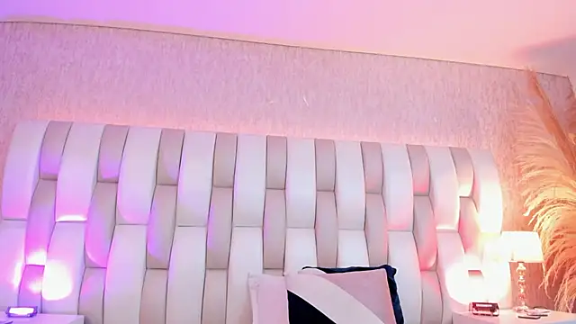 Rebeca jones online show from 03.03.26