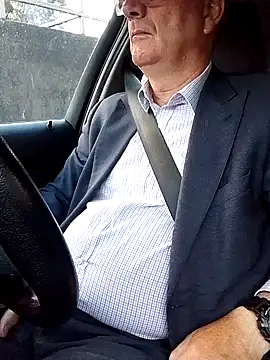 Snapshot of stiffandlubed@xh chatting on 02.04.26 stiffandlubedxh online show from 02.04.26