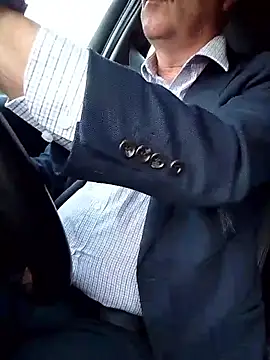 Snapshot of stiffandlubed@xh chatting on 02.25.26 stiffandlubedxh online show from 02.25.26