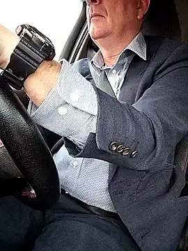 stiffandlubedxh online show from 04.13.26