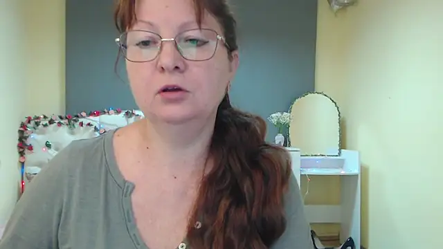 VanessaHotts online show from 03.14.26