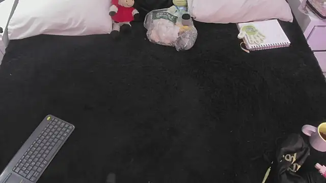 JulietaAlves online show from 01.25.25