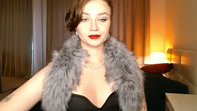 Shadow Passion online show from 10.31.25