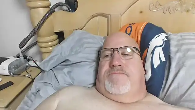 Bigbear0563 online show from 02.19.26