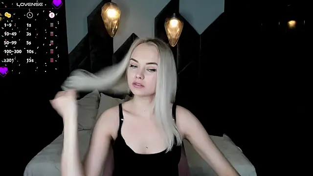 StephanieSweety online show from 12.24.24