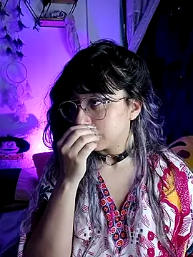 Snapshot of Piafisher1 chatting on 03.04.25 Piafisher1 online show from 03.04.25