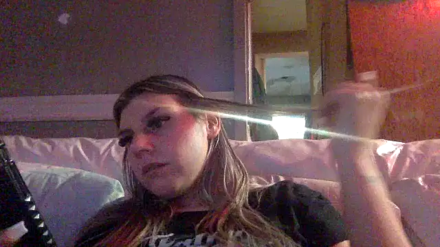 Snapshot of candycane57 chatting on 11.12.25 candycane57 online show from 11.12.25