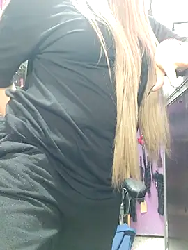 TamySweetness online show from 02.20.25